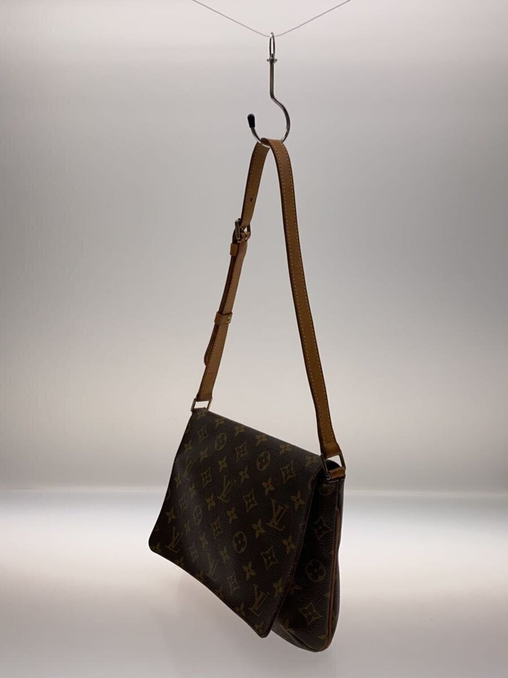 Louis Vuitton Shoulder Short Monogram Canvas Bag Tango Brown Musette Brown